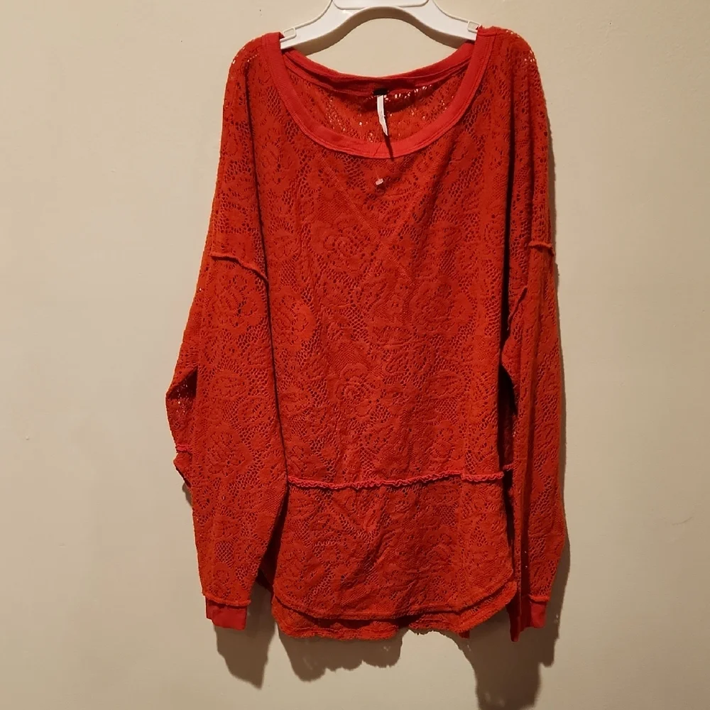 ❤️ FREE PEOPLE NOT COLD IN THIS LACE TOP, VIBRANT ORANGE, MEDIUM